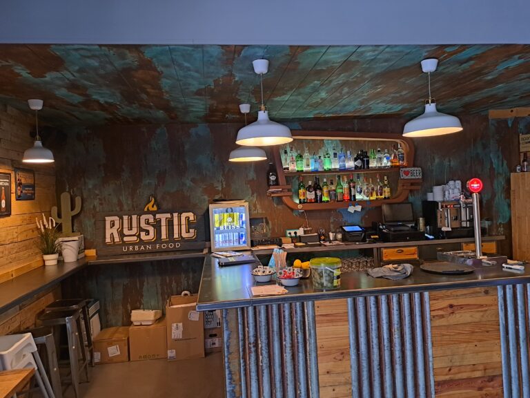 El Ambiente Único de Rustic Urban Food: Un Lugar Donde Comer es un Placer
