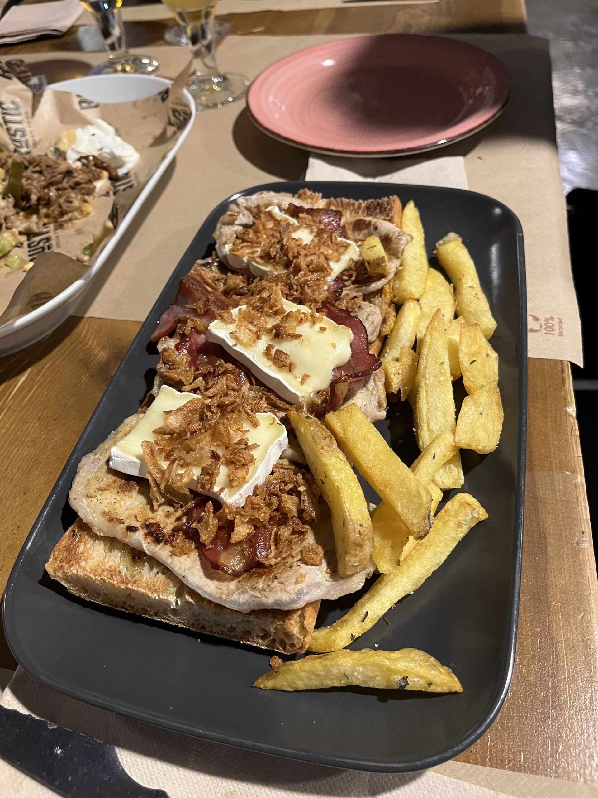 Tostes gourmet a Esplugues de Llobregat.